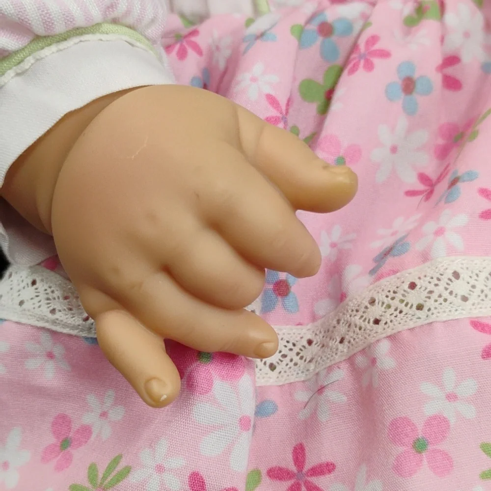 Adora Doll - Picture 8 of 10